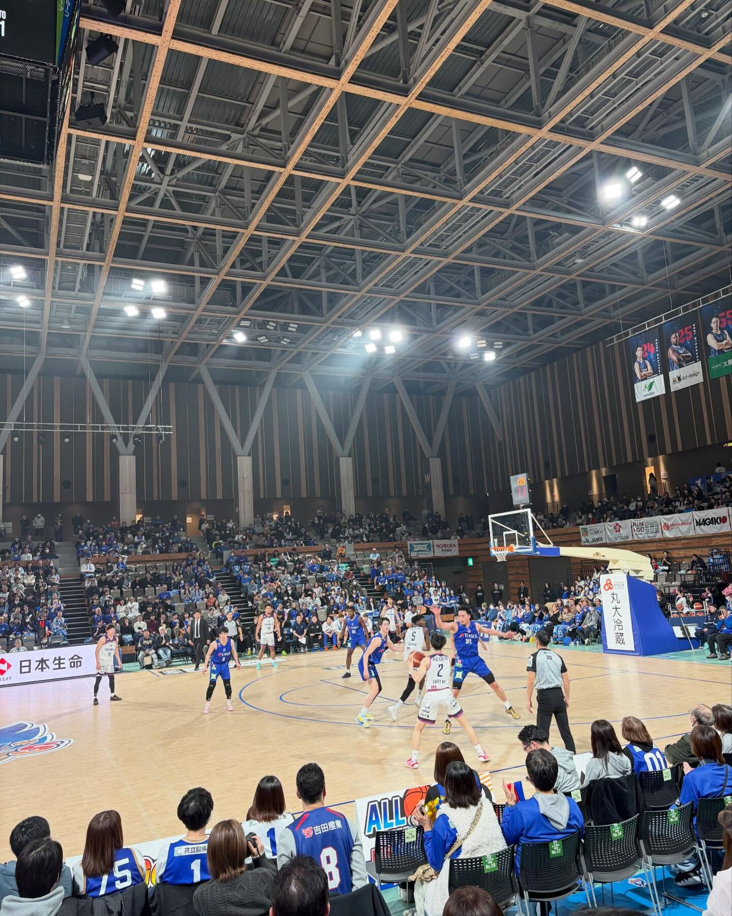 山梨学院大学所属で